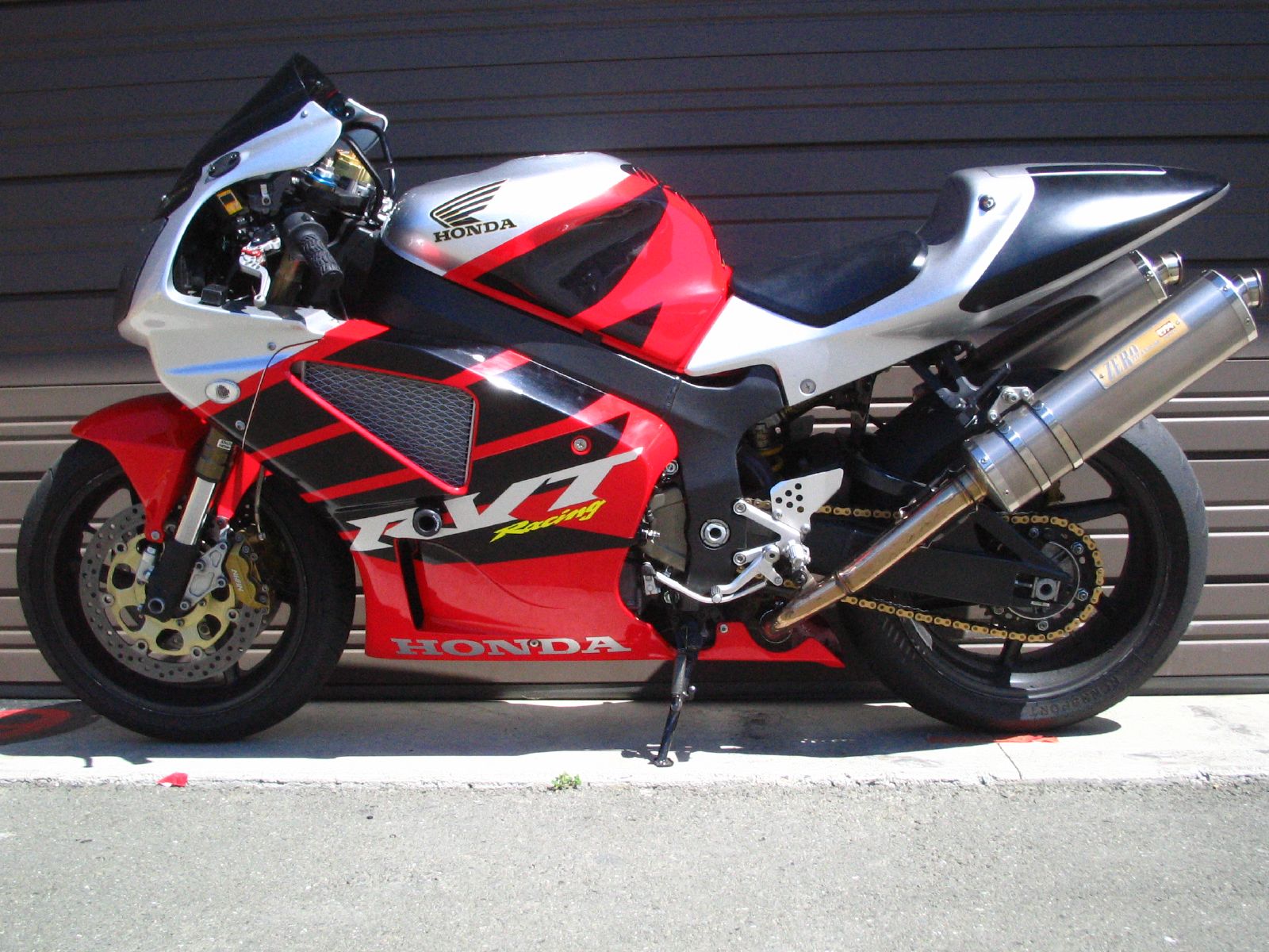 VTR 1000 Akrapovic